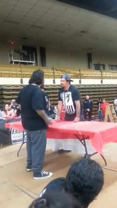 I had no idea professional slap fighting was a thing but I'm glad it is!