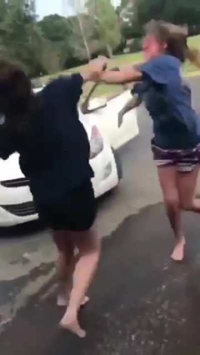 She ate some hard shots. Not much hair-pulling. First posted by/u/<wbr>Ok_Aw<wbr>arene<wbr>ss_30<wbr>48.