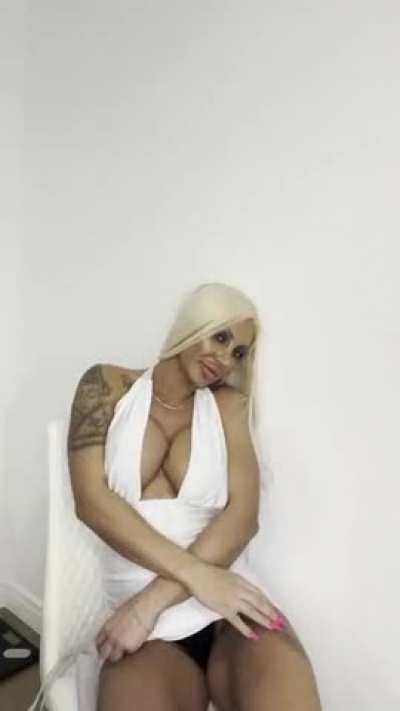 I feel so slutty