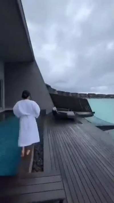 She's living her best life