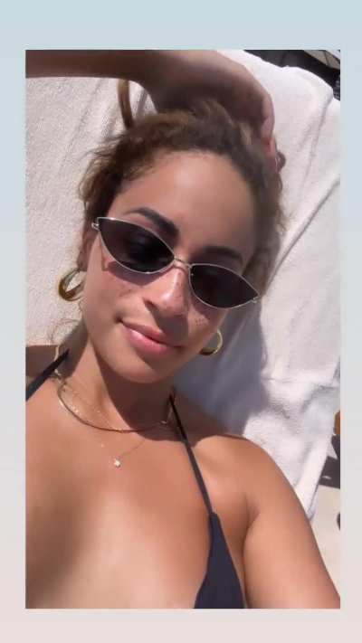 Kayla Braxton 
