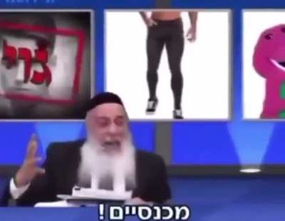 [hebrew???> english] i found this funny as fuck video and i NEED to know what this guys saying