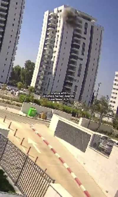 Hezbollah drone hits a residential building in Nahariya, northern Israel. 9/9/24