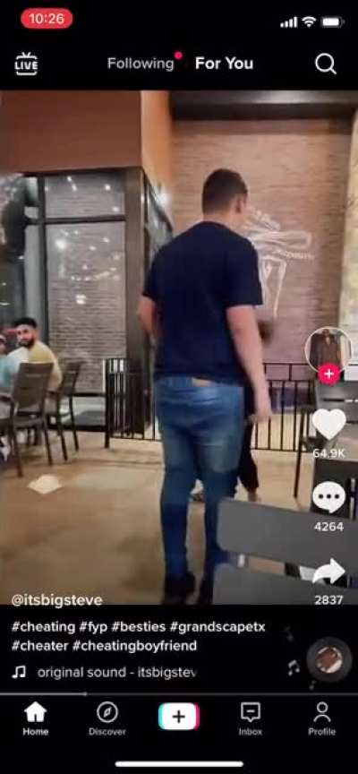 Girl finds her man cheating on her with her best friend