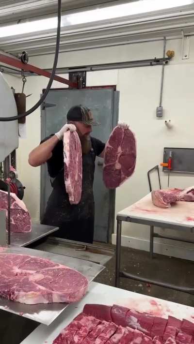 KitchenConfidential