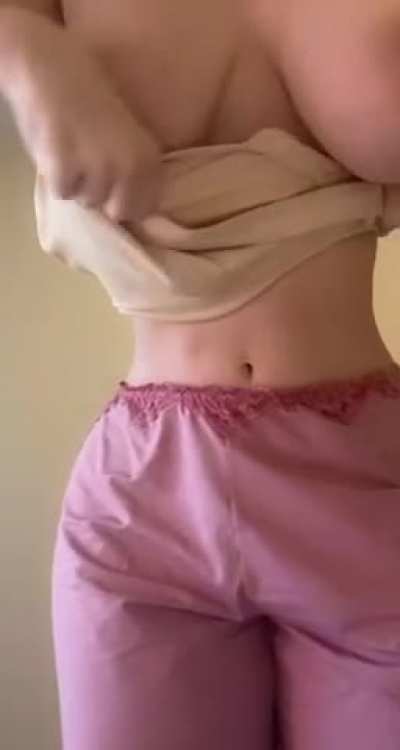 Taking off my sports bra feels so good after a long day [oc]