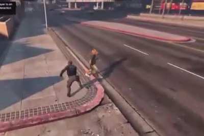 Nyoooom