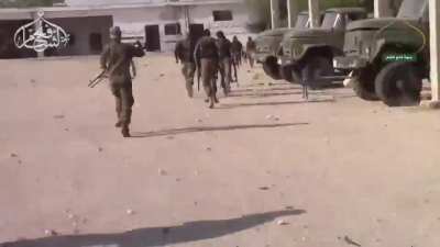 Incredibly intense footage of the Jabhat Fateh al-Sham attack on Artillery Faculty in Southern Aleppo. 5th of August, 2016