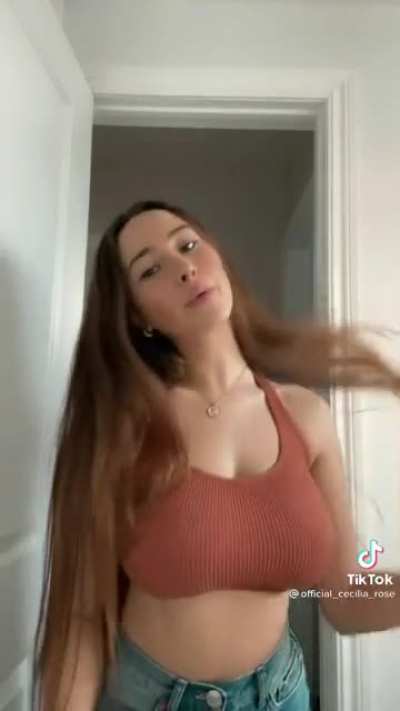 i ❤️ boobies :)