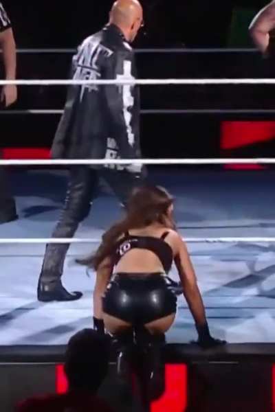 Scarlett Bordeaux