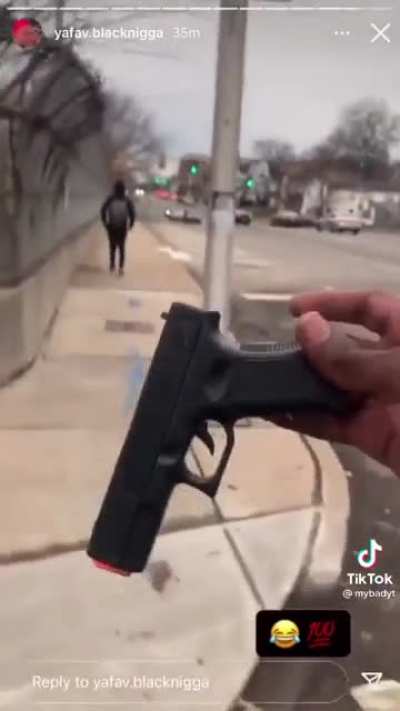 *BB GUN