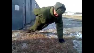 Russia vs USA push ups