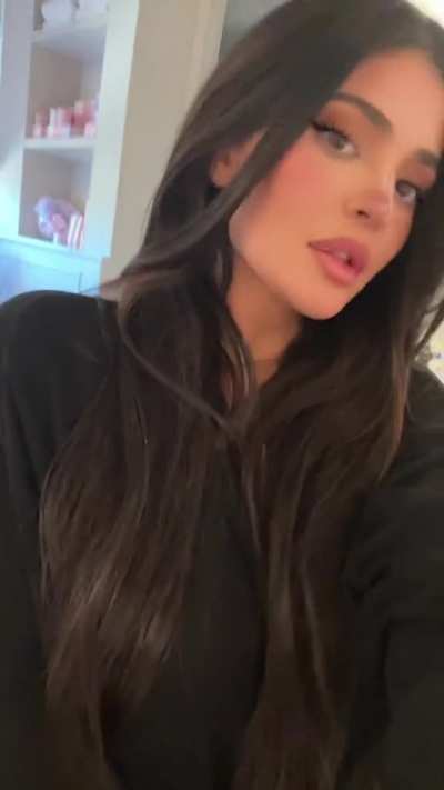 Hottie in black