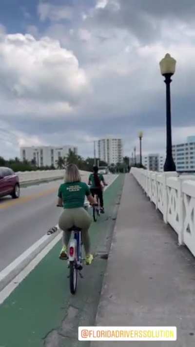 Can't get enough of that assss🥵🥵