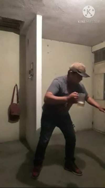 Mi tío curao el 24