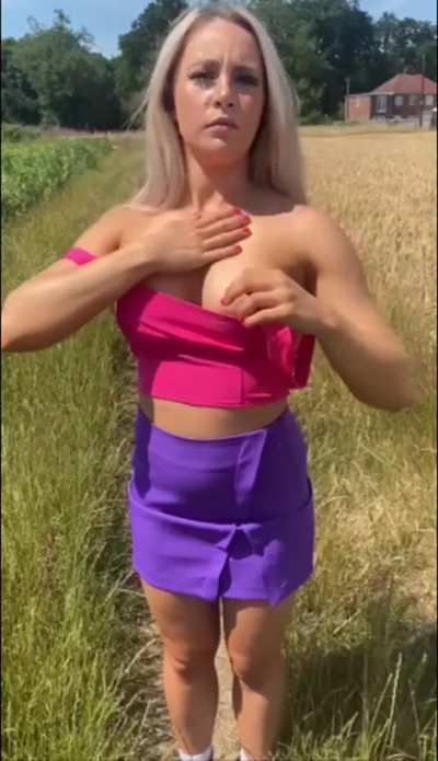I'm wondering if my tits can make you hard