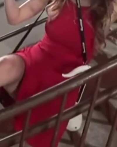 Leslie vs Staircase