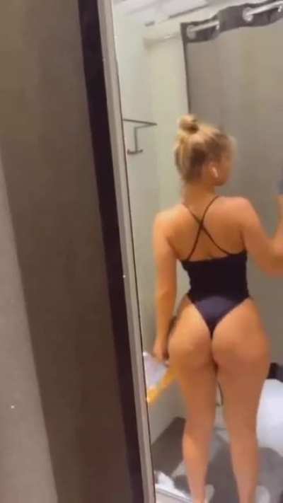 Sköning🍑🤤