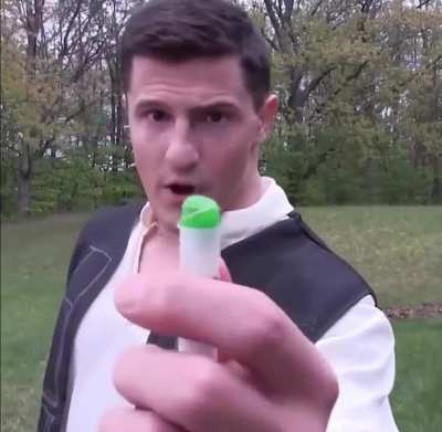 An awesome star wars nerd blaster