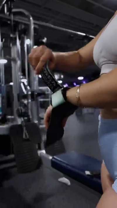 gymwi<wbr>thnef<wbr>urjen