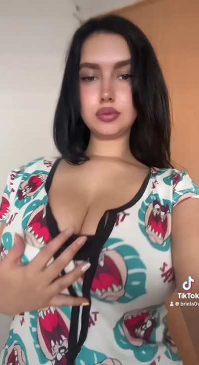 @briela0v 