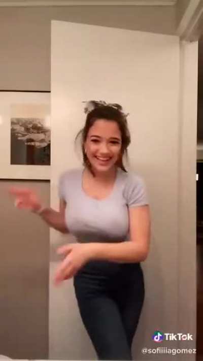 TikTok Jiggles