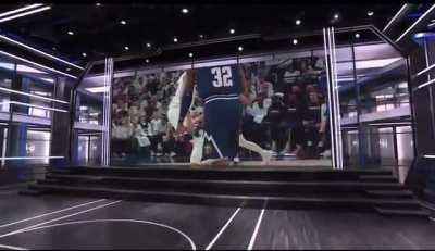 TNT panel saying NBA game is boring as hell, watching hockey instead