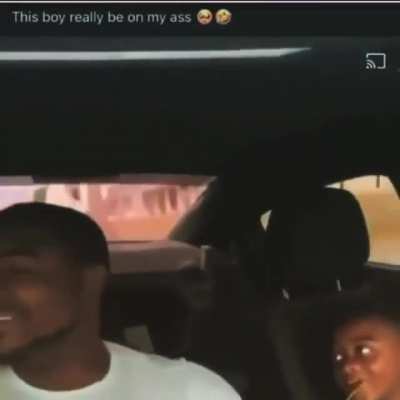😭 lil kid doing this to a grown man