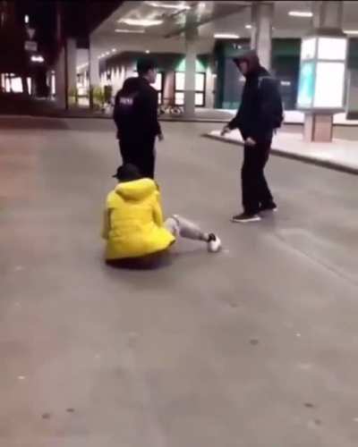 Most embarrassing kick i’ve ever seen in my life