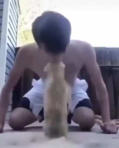 CUM