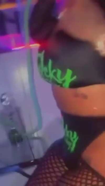 Racks💵 & Ass🍑