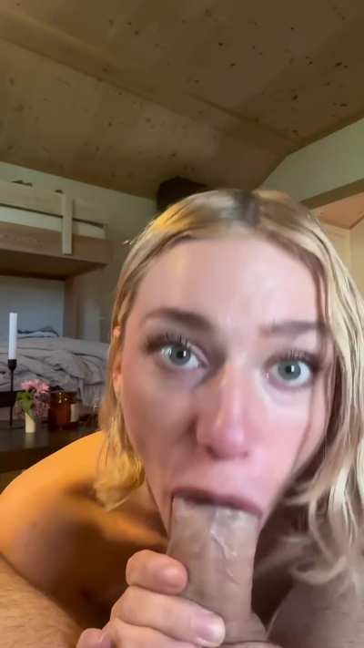 I’m that girl you’ll remember who gives crazy blowjobs