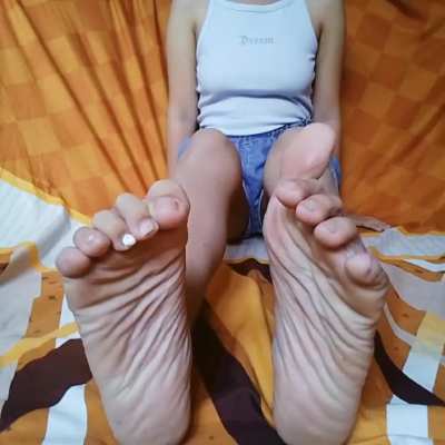 Check out my soles!