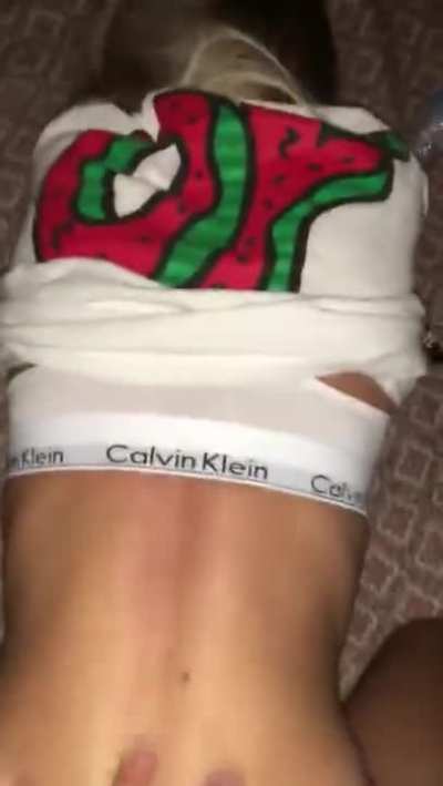 Get fucked in the night at the beach