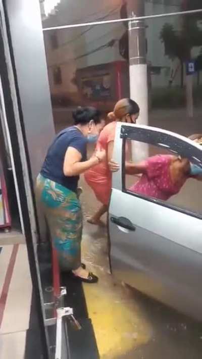A alegria do brasileiro mesmo nos piores momentos
