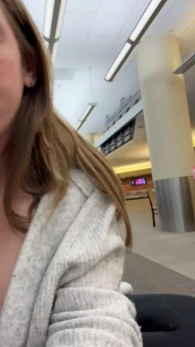 My ride was late to get me so I made sure he regretted it! [gif]