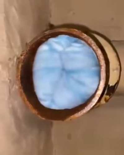 Making the old pipes completely new without ripping them out.