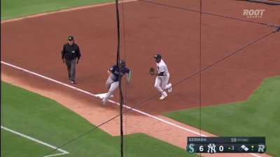 The Yankees commit a comedy of errors that allows Eugenio Suarez to score from 1st on a ball that didn't leave the infield