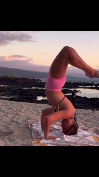 I love her butt