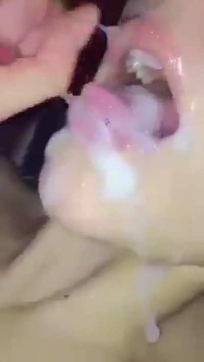 A real cumslut