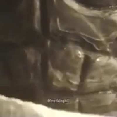 (*´-`)