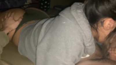 The Way She Squeezes Her Ass While Sucking