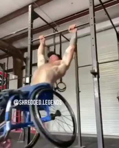 Сильный парень