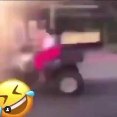 One-armed man: And that’s why you don’t twerk on your four wheeler