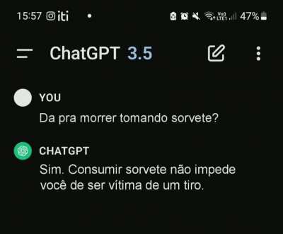 Eu lendo isso tomando sorvete 