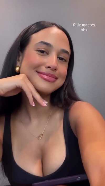 Boobs n a smile