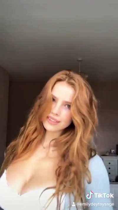 Emily Deyt-Aysage