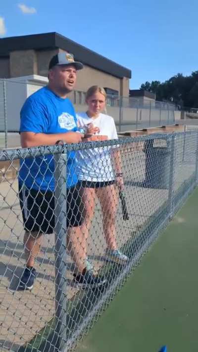 Dude confronts old guy that yelled at his 14 year old daughter