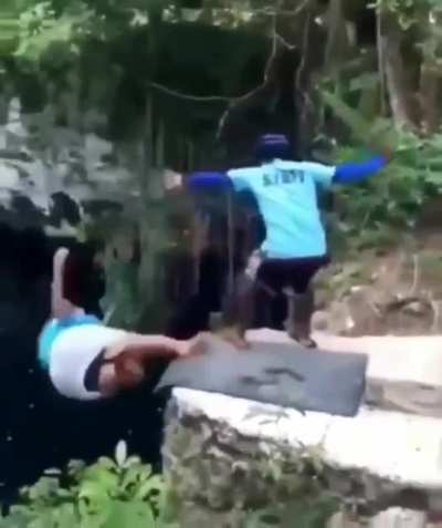 Piano man zipline