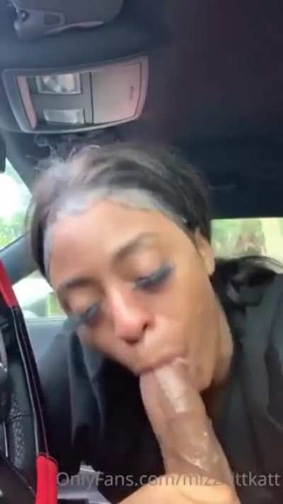 👅
